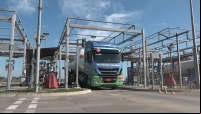 FPT produzirá motor a gás para caminhões e ônibus no Brasil